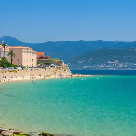 Moderne A Avec Vue Sur La Διαμέρισμα