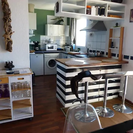 Moderne A Avec Vue Sur La * Αζάτσιο