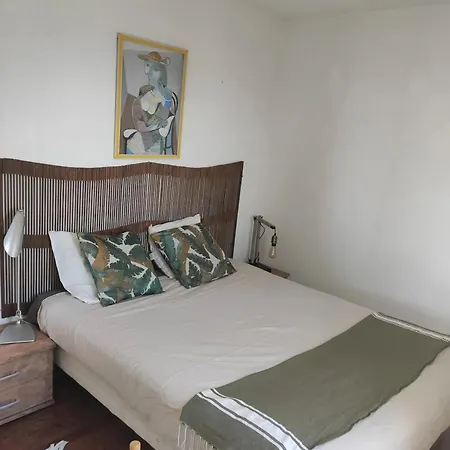 Moderne A Avec Vue Sur La